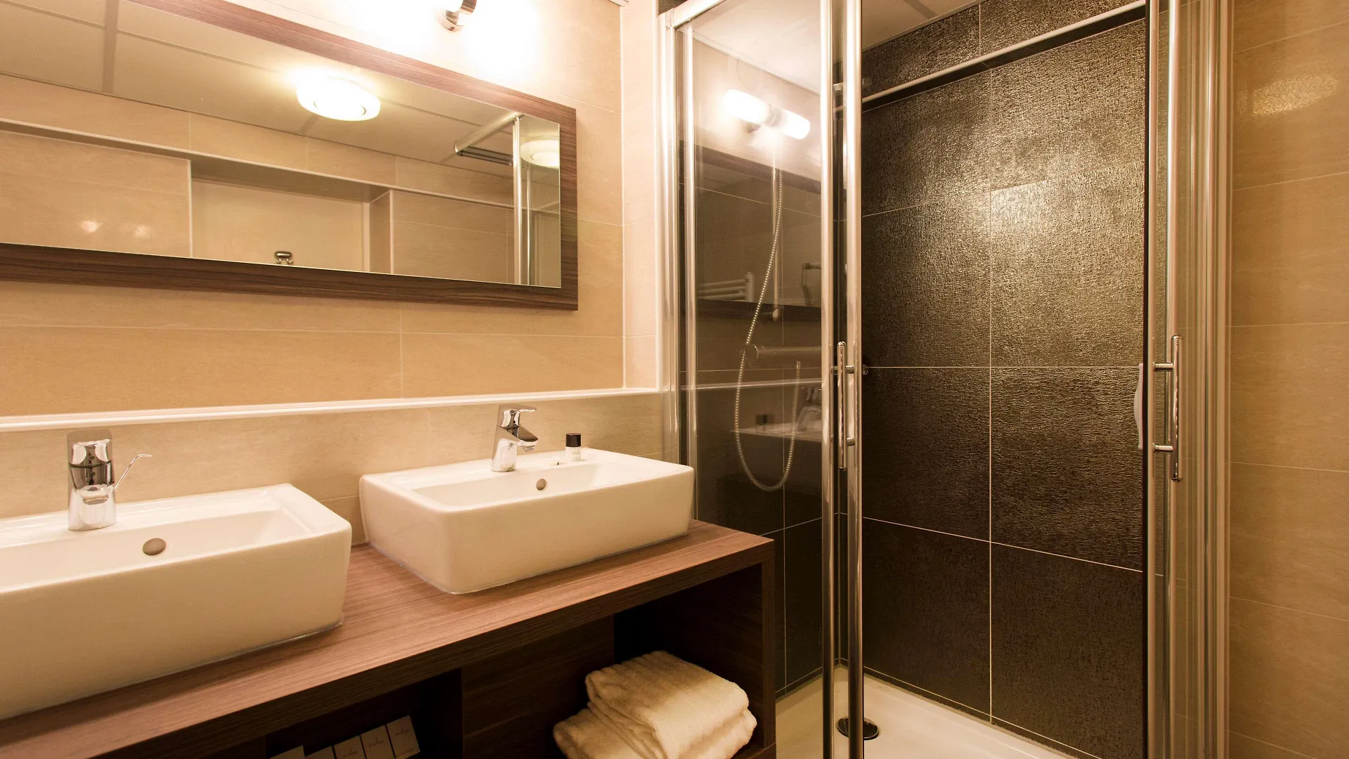 Grand Museum Hotel, BW Signature Collection Delft 4*,